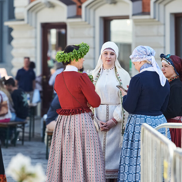 Akcija "Uzvelc tautas tērpu par godu Latvijai" 04.05.2024.