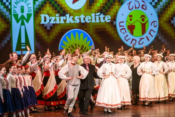 TDA "Dzirkstelīte" 60 gadu jubilejas koncerts